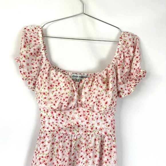 Almost Famous Baby Doll Milkmaid Style Dress M Pink Flowers - Picture 2 of 6